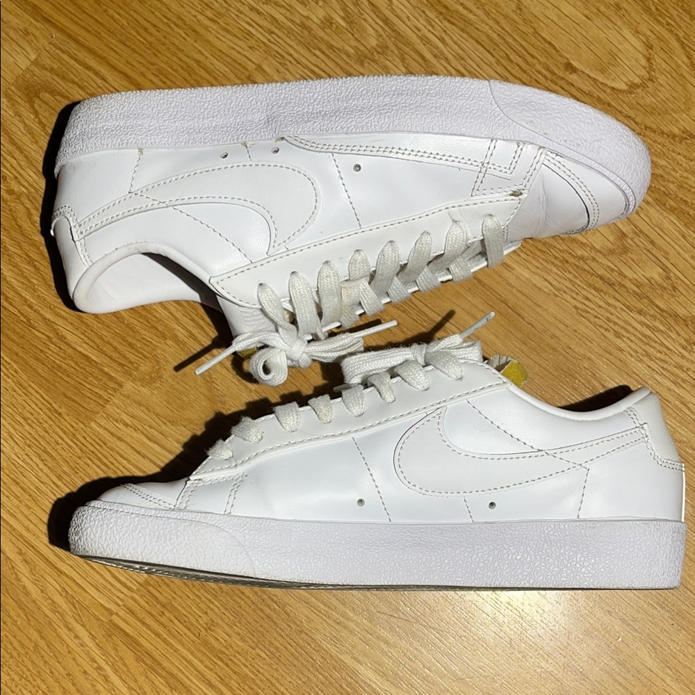 Nike Blazer 77 White Low-Top Sneakers